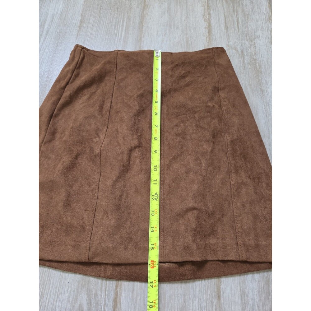 Abercrombie & Fitch Vegan Suede Mini Skirt Brown A Line Zip Back Womens S EUC - Picture 7 of 9